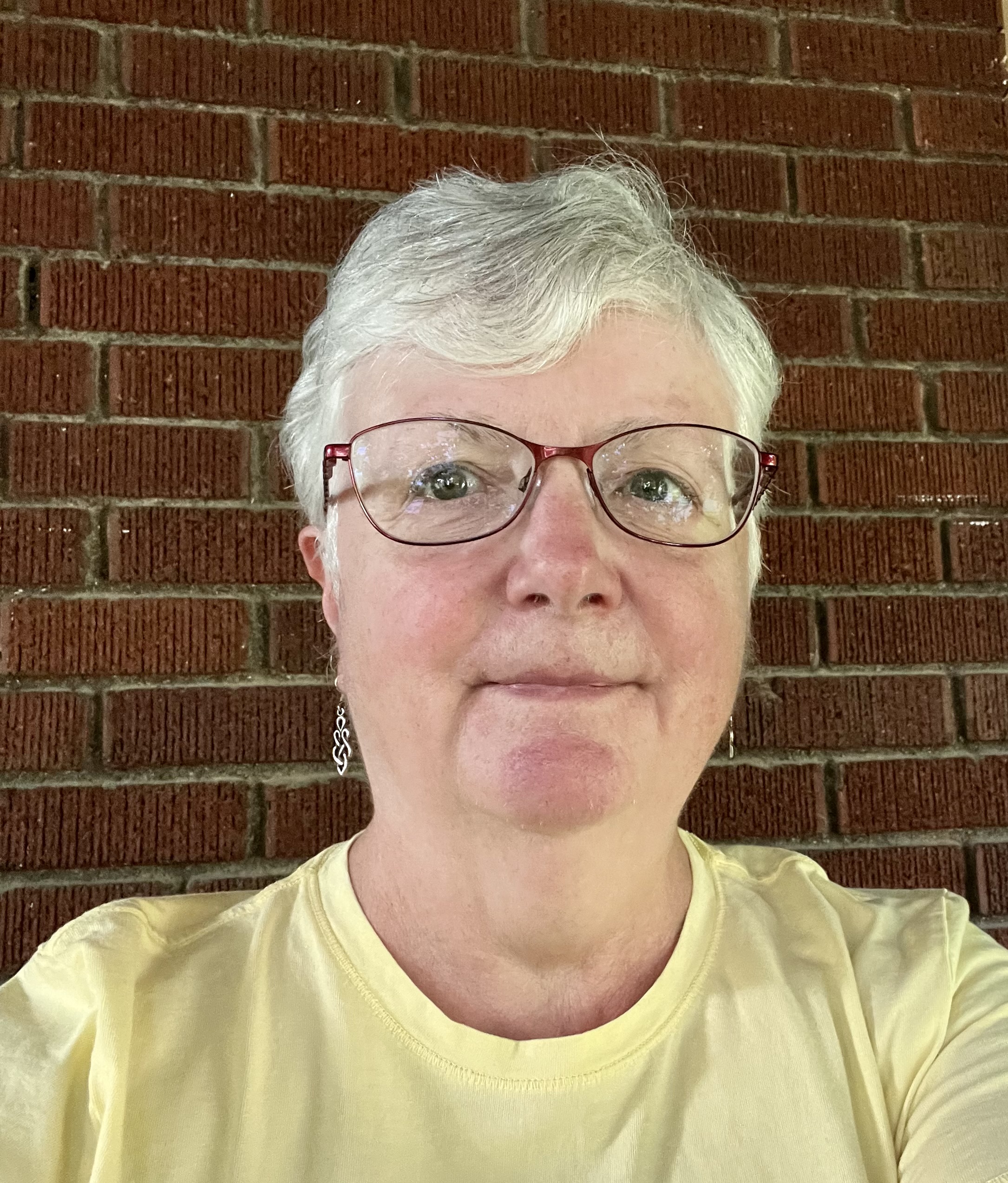 Gwyneth Stewart